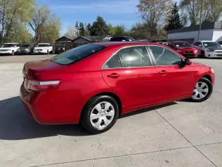 2007 Toyota Camry
LE