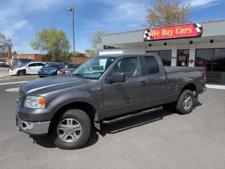 2006 Ford F-150
XLT
