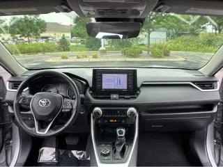 Gold Certified2021 Toyota RAV4 Hybrid XLE
