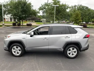 Gold Certified2021 Toyota RAV4 Hybrid XLE
