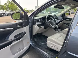 Silver Certified2019 Toyota Highlander Hybrid Limited Platinum