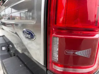 2016 Ford F-150
Limited