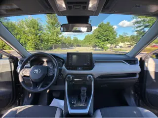 Gold Certified2022 Toyota RAV4 Hybrid XLE