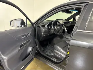 Gold Certified2022 Toyota Venza XLE