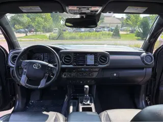 Silver Certified2022 Toyota Tacoma TRD Off Road