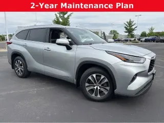 Silver Certified2022 Toyota Highlander Hybrid XLE