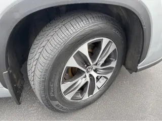 Silver Certified2022 Toyota Highlander Hybrid XLE
