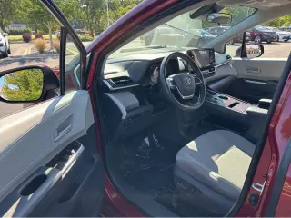 Gold Certified2021 Toyota Sienna LE
