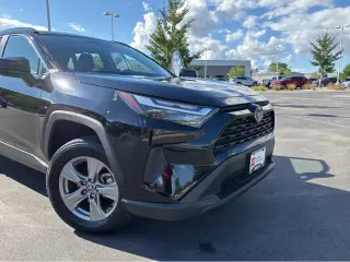 Gold Certified2025 Toyota RAV4 Hybrid LE