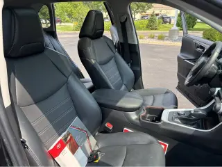 Gold Certified2022 Toyota RAV4 Limited