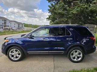 2011 Ford Explorer Limited