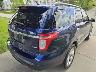 2011 Ford Explorer Limited