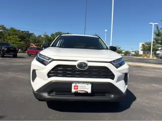 Gold Certified2025 Toyota RAV4 Hybrid LE