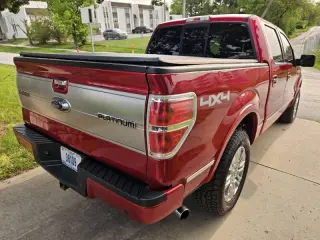 2012 Ford F-150 Platinum