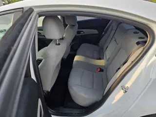 2016 Chevrolet Cruze Limited 1LT Auto