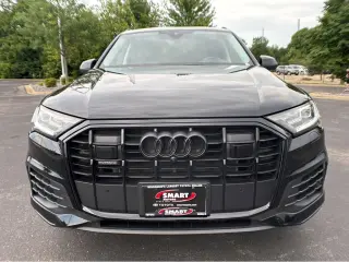 2023 Audi Q7 Premium Plus