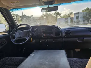 2001 Dodge Ram 1500 SLT