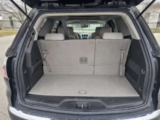 2011 GMC Acadia SLT-1