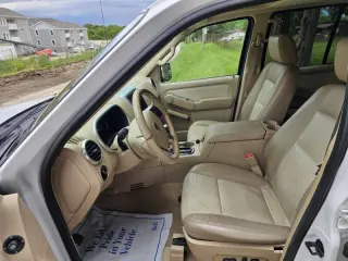2006 Mercury Mountaineer Luxury