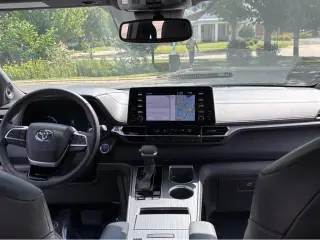 Gold Certified2023 Toyota Sienna XSE 25th Anniversary