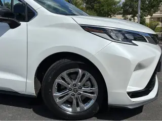 Gold Certified2023 Toyota Sienna XSE 25th Anniversary