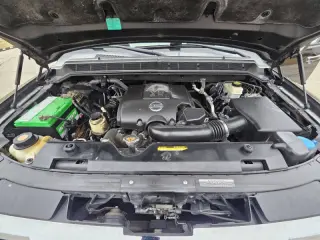 2011 Nissan Armada Platinum