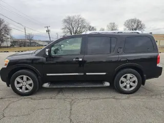 2011 Nissan Armada Platinum