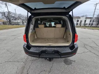 2011 Nissan Armada Platinum
