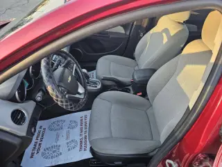 2011 Chevrolet Cruze LT
