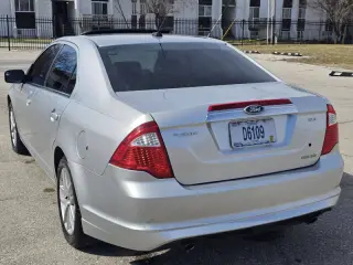 2011 Ford Fusion SEL