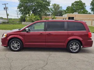 2015 Dodge Grand Caravan SXT Plus