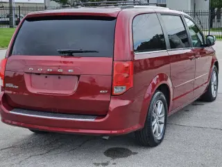 2015 Dodge Grand Caravan SXT Plus