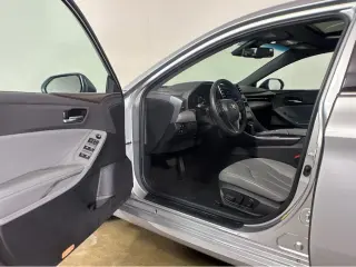 Silver Certified2022 Toyota Avalon XLE