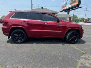 2015 Jeep Grand Cherokee Laredo