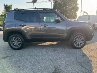2016 Jeep Renegade Trailhawk
