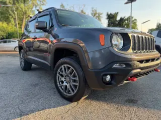 2016 Jeep Renegade Trailhawk