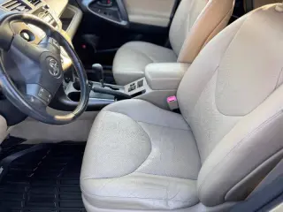 2009 Toyota RAV4 Limited