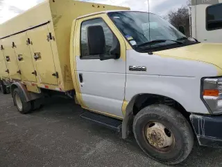 2019 Ford E-Series E-450 SD
