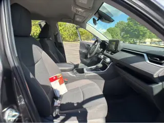 Gold Certified2022 Toyota RAV4 Hybrid LE