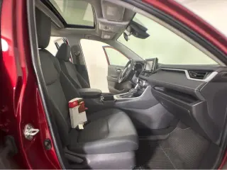 Gold Certified2022 Toyota RAV4 XLE