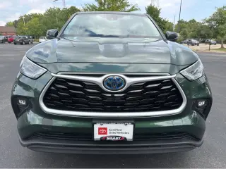 Gold Certified2023 Toyota Highlander Hybrid LE