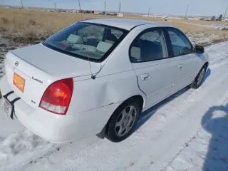 2002 Hyundai Elantra GLS