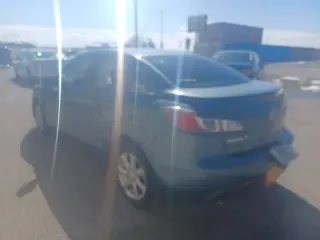 2011 Mazda MAZDA3 i Touring