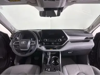 2024 Toyota Highlander Platinum