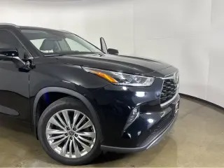 2024 Toyota Highlander Platinum