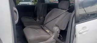 2005 Toyota Sienna LE 7 Passenger