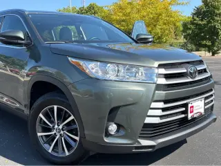 Silver Certified2019 Toyota Highlander XLE