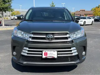 Silver Certified2019 Toyota Highlander XLE