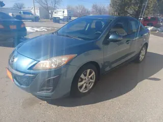 2011 Mazda MAZDA3 i Touring
