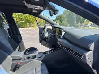 2023 Volkswagen Golf GTI SE